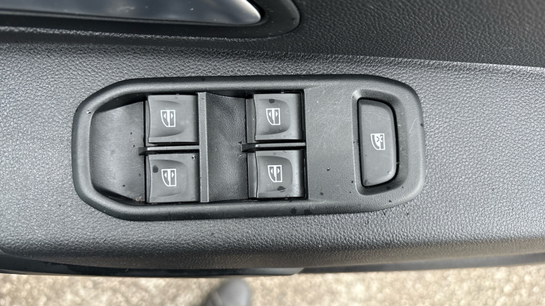 Dacia Duster 1.0 TCe 90 Comfort 5dr Petrol Estate